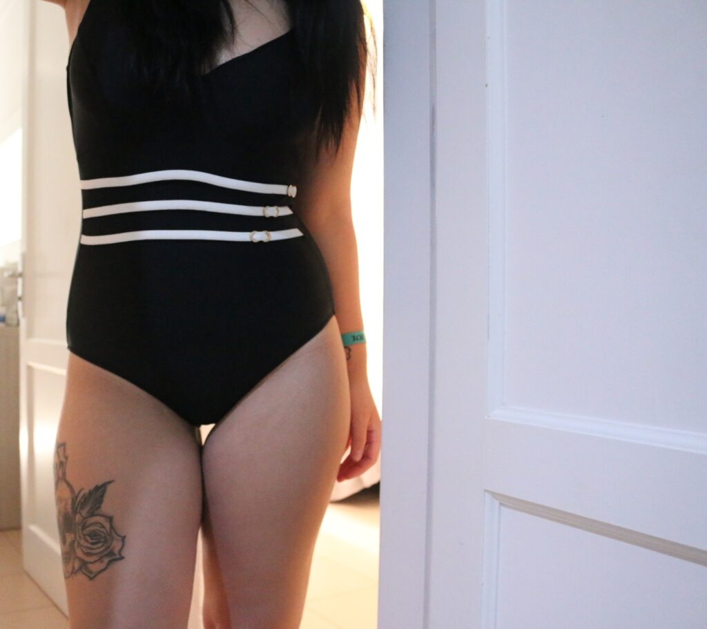 UkSwimWear Tessy Black and White Jany Swinsuit review on thelifeofaglasgowgirl.co.uk Photo of Ofaglasgowgirl wearing the Tessy Black and White Jany Swinsuit