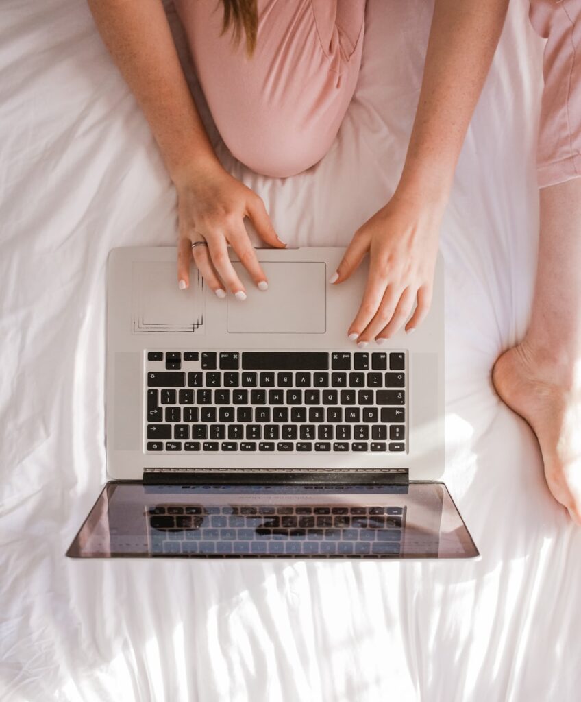 Blog post ideas - Woman on laptop flatlay