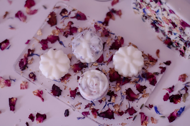 Close up of Zi Beauty wax melts