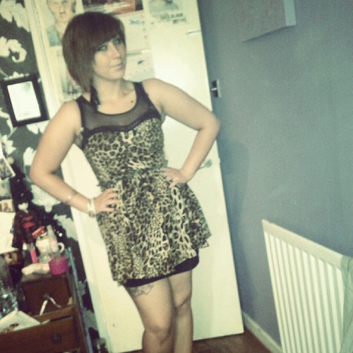A photo of Jordanne with a short, light brown pixie cut