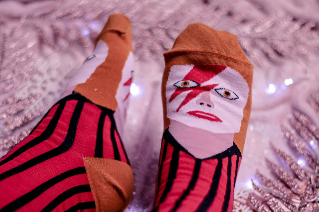 Gifts For Her recommendation -
Close up of ChattyFeet David Toewie socks