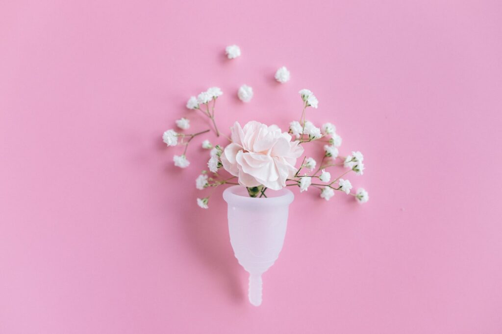 Periods 101 - stock photo from pexels by Nataliya Vaitkevich