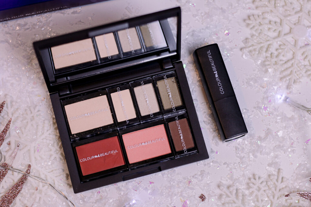 Birdseye photo of Colour Me Beautiful warm tones compact make-up set