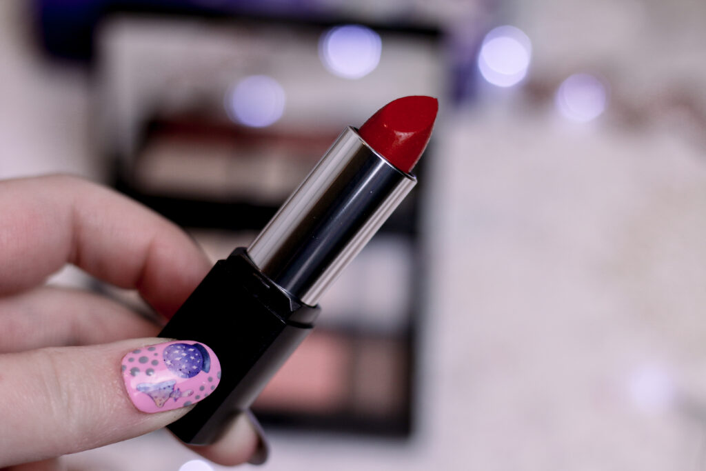Extreme close up of Colour Me Beautiful Red Velvet Lipstick